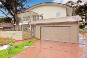 The Beach Townhouse, Hawks Nest